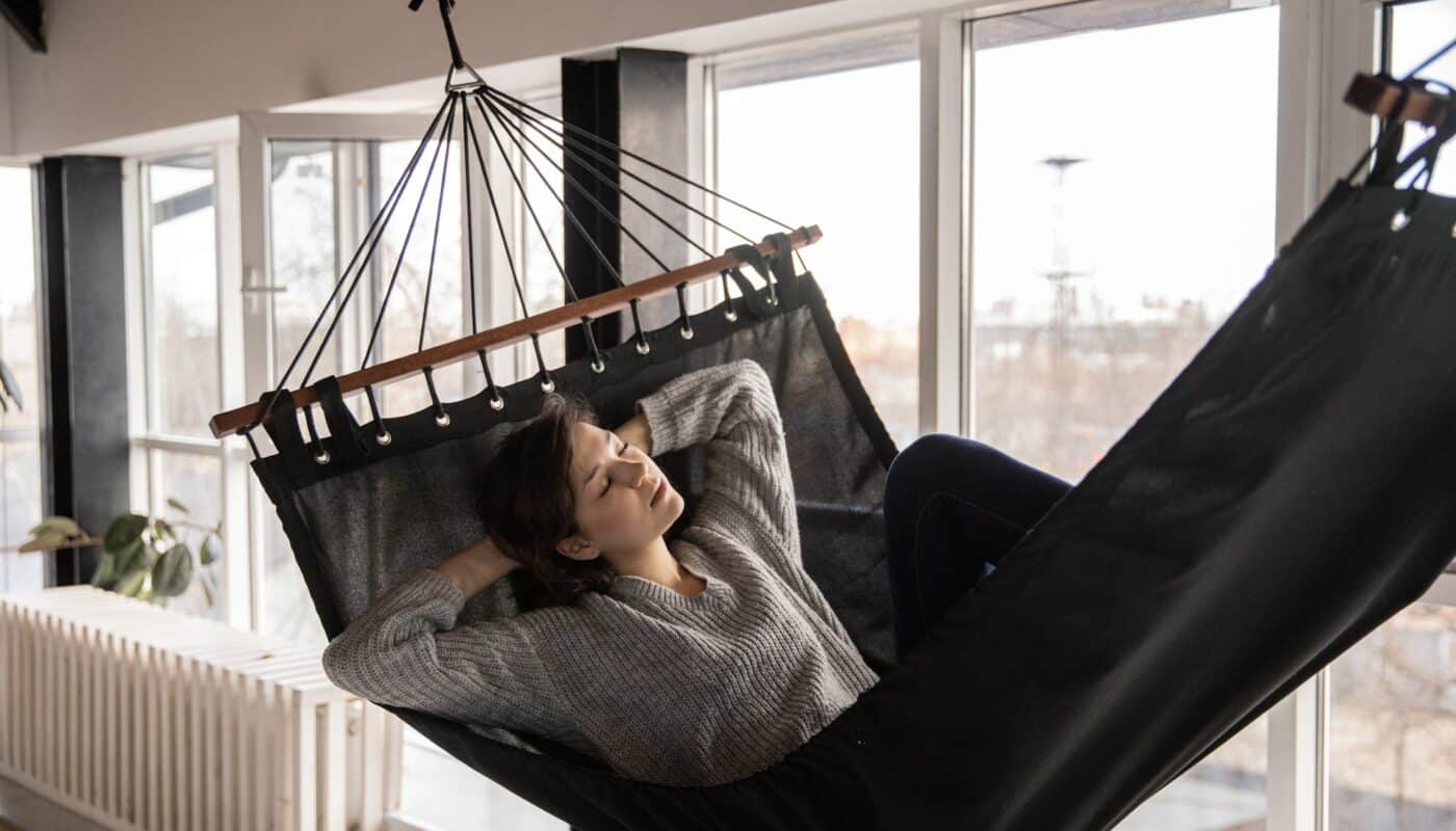 MEDITARE E ALTRI CONSIGLI PER STARE BENE A CASA